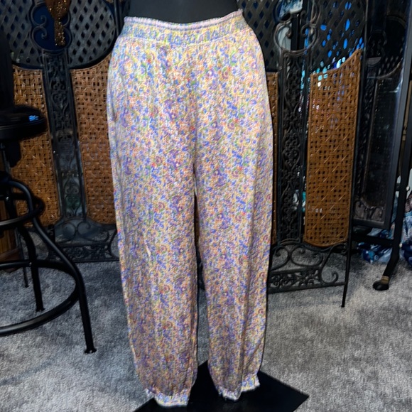 ZARA FLOWY PRINTED PANTS. EUC. - Picture 7 of 17